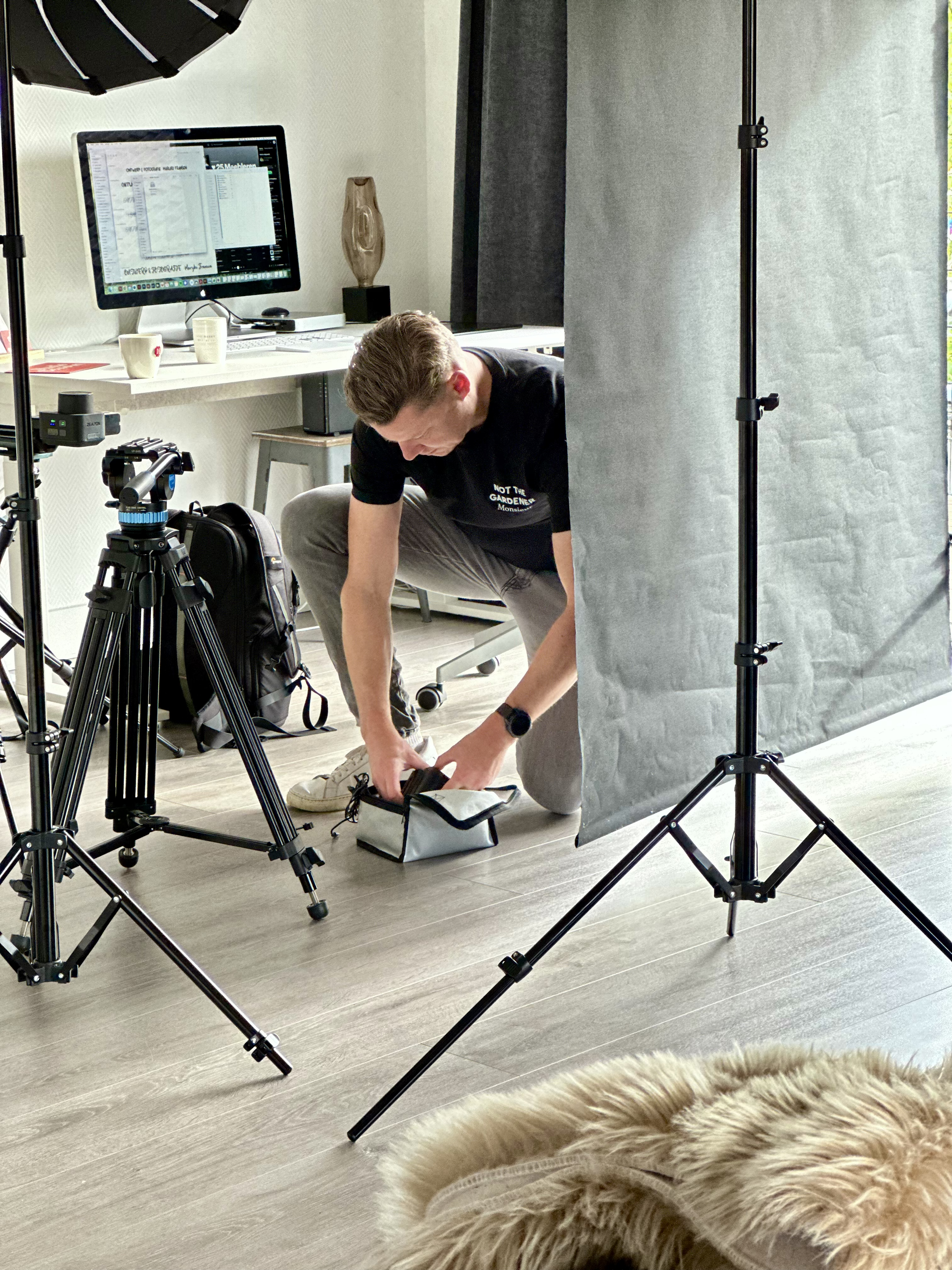 Filmmaker en videograaf Ben Fransen aan het werk. Beschikbaar als Videograaf Deventer. Behind the scenes bij Ben Fransen